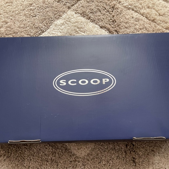 Scoop Silver Boots. Knee high! Size 8
Like new!!! - Picture 7 of 7